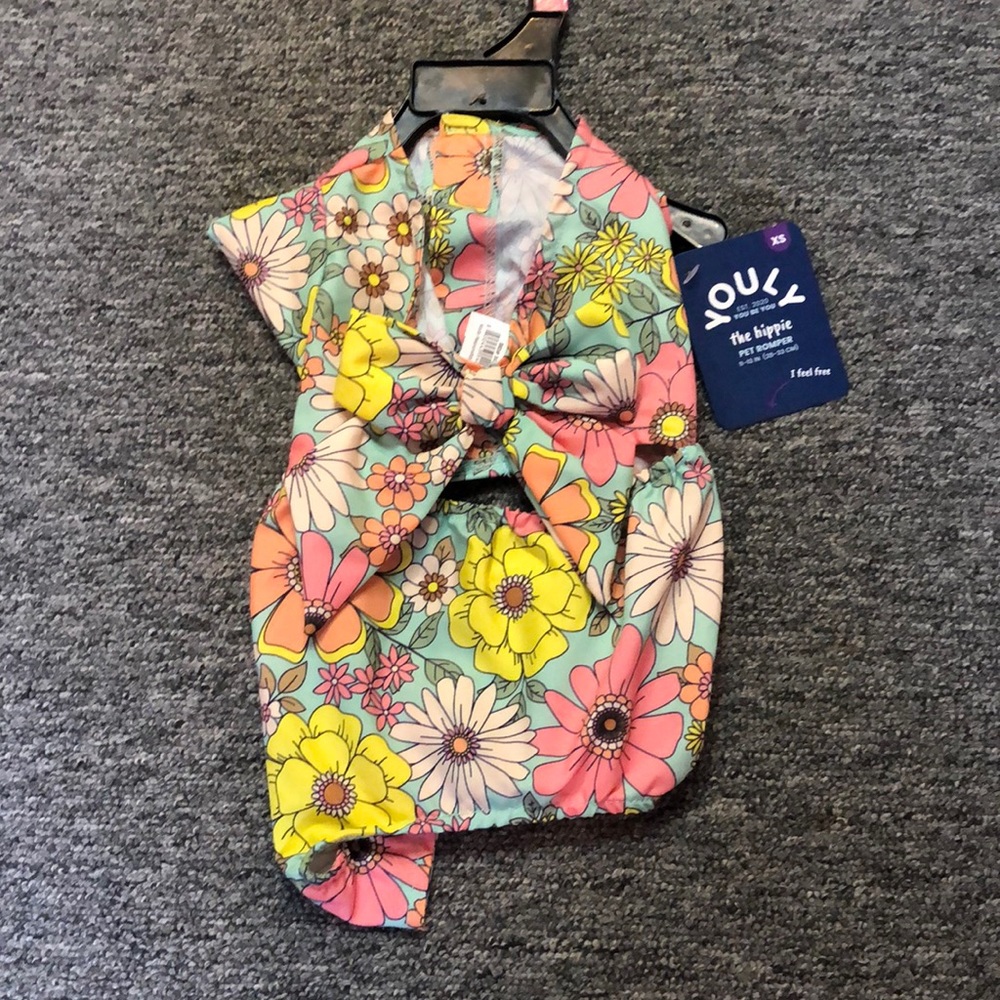 Youly Pet Romper XS NWT
